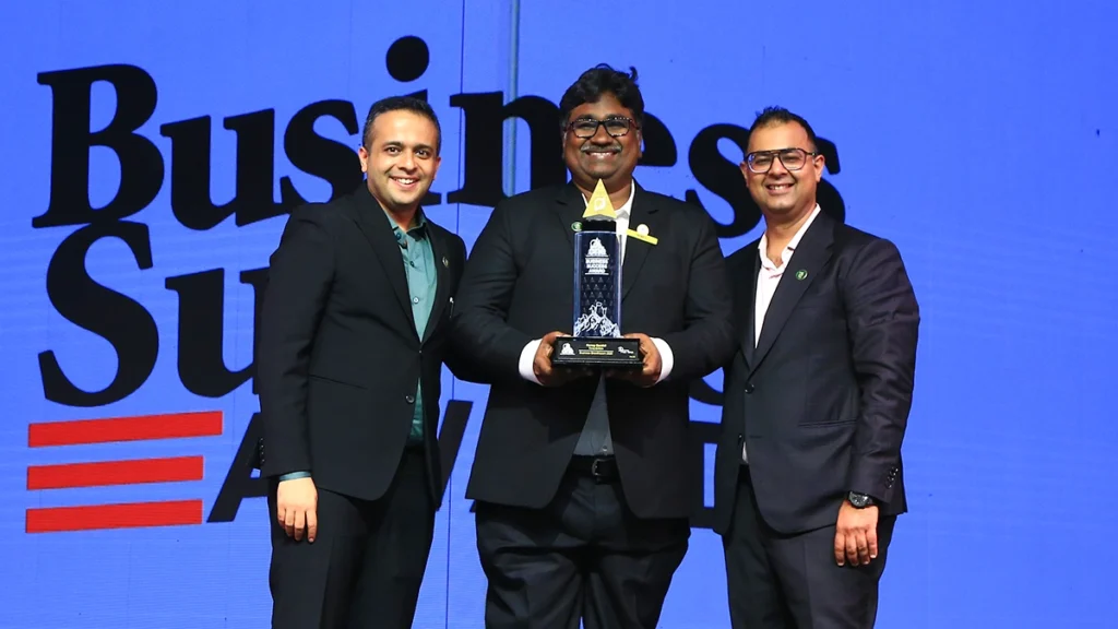 honey senthil at proficorn with his business coach, rajiv talreja 